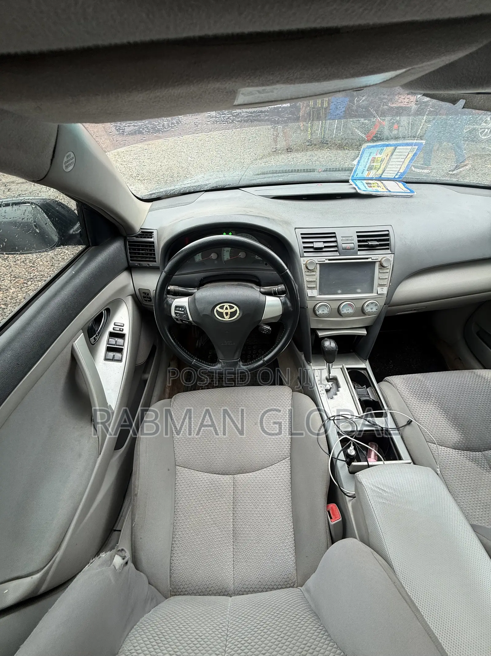 Toyota Camry SE 4dr Sedan (2.5L 4cyl 6AM) 2010 Gray