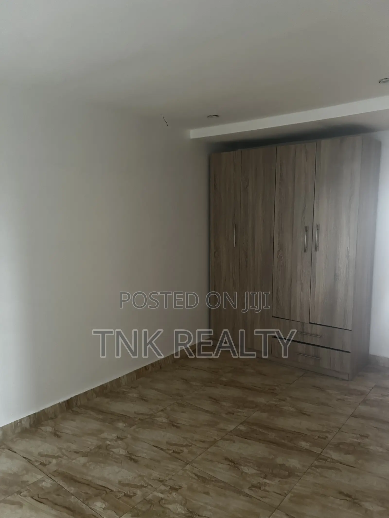 Furnished 1bdrm Apartment in Katampe (Main) for sale