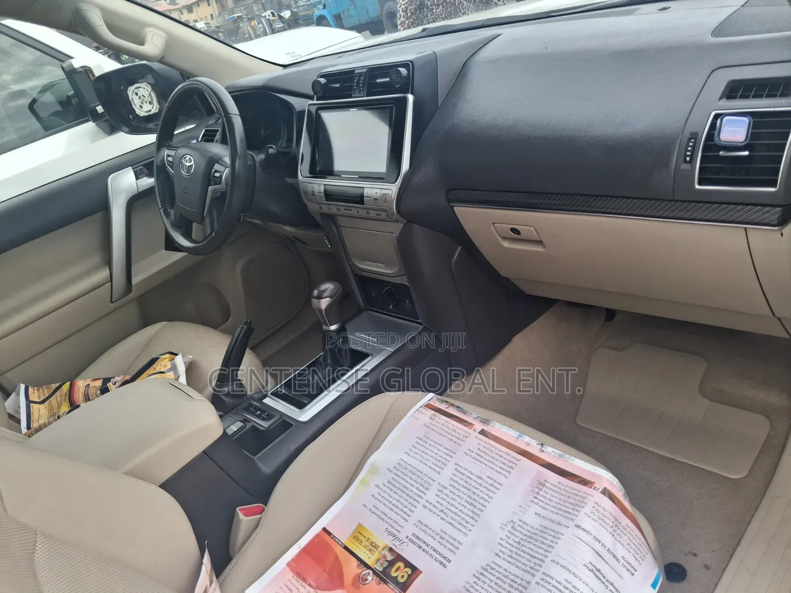 Toyota Land Cruiser Prado 2023 White