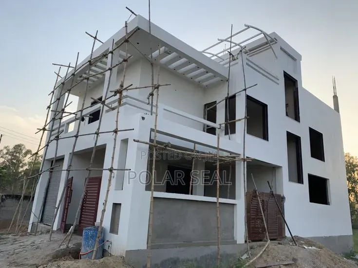 Builders Are Switching to PolarSeal Screeding Putty - Here's Why