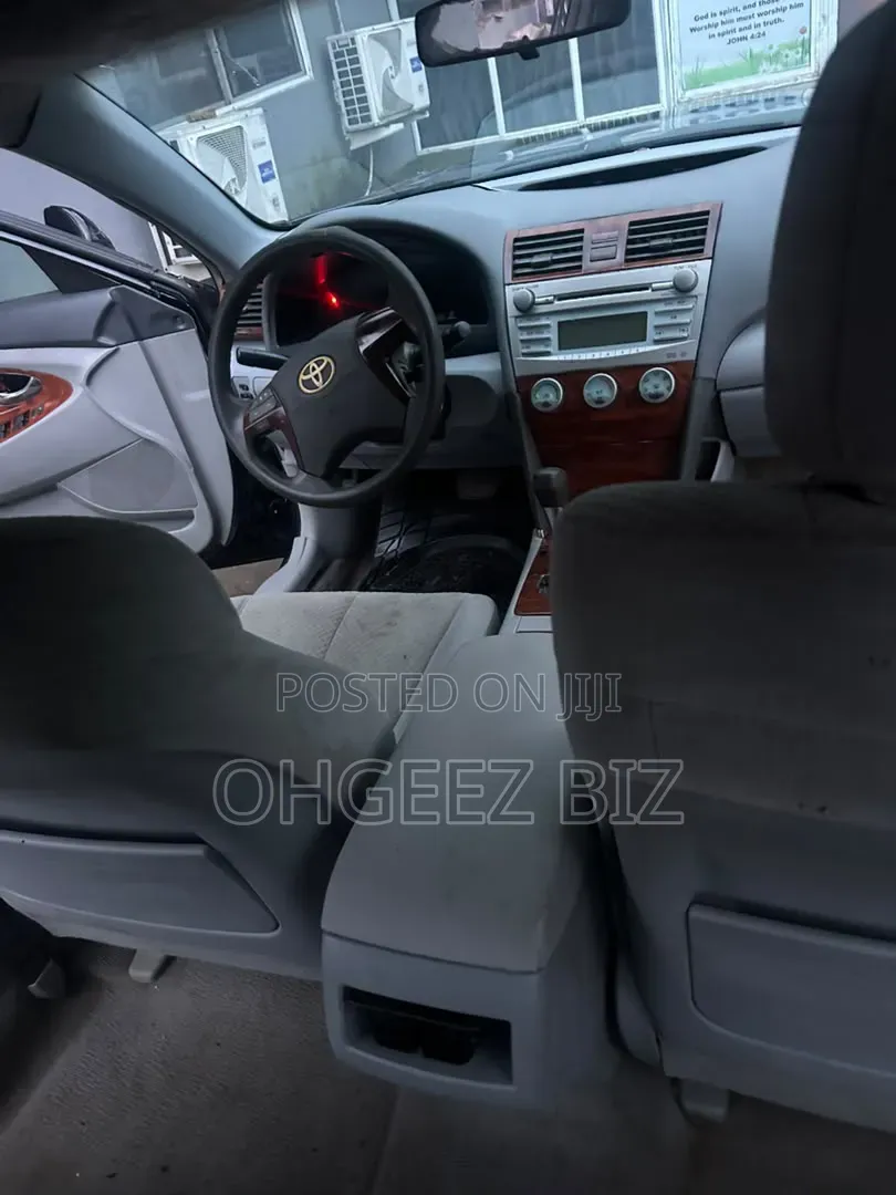 Toyota Camry SE 4dr Sedan (2.4L 4cyl 5A) 2009 Black