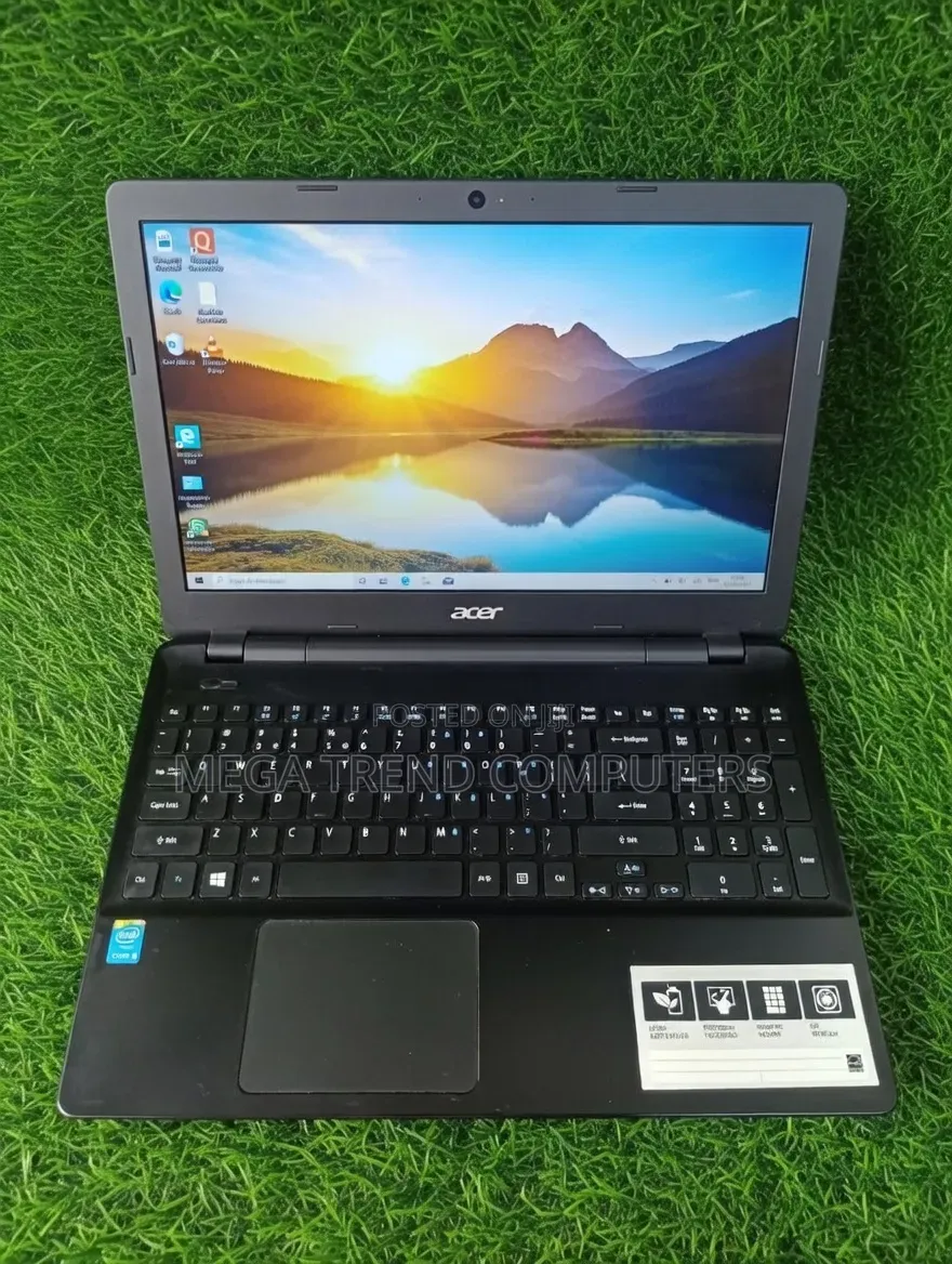 Laptop Acer Aspire E5-771 8GB Intel Core i5 HDD 500GB