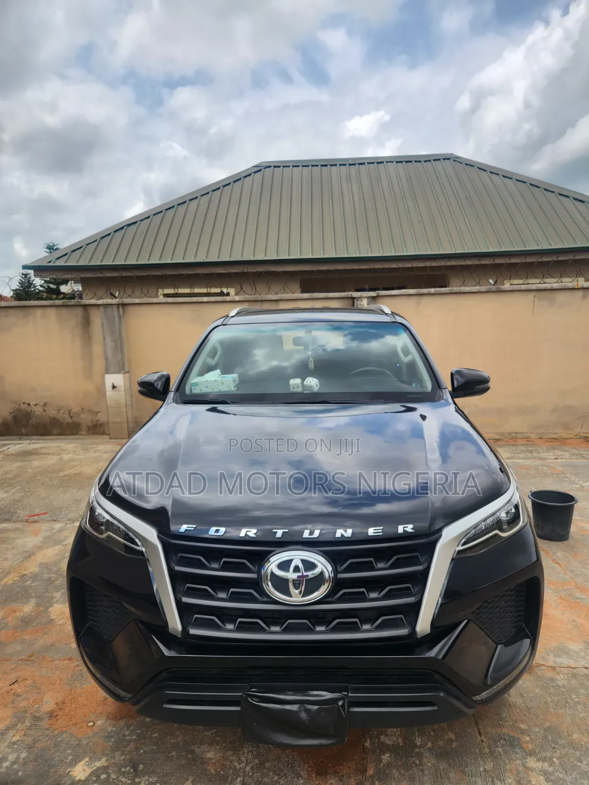 Toyota Fortuner 2023 Black