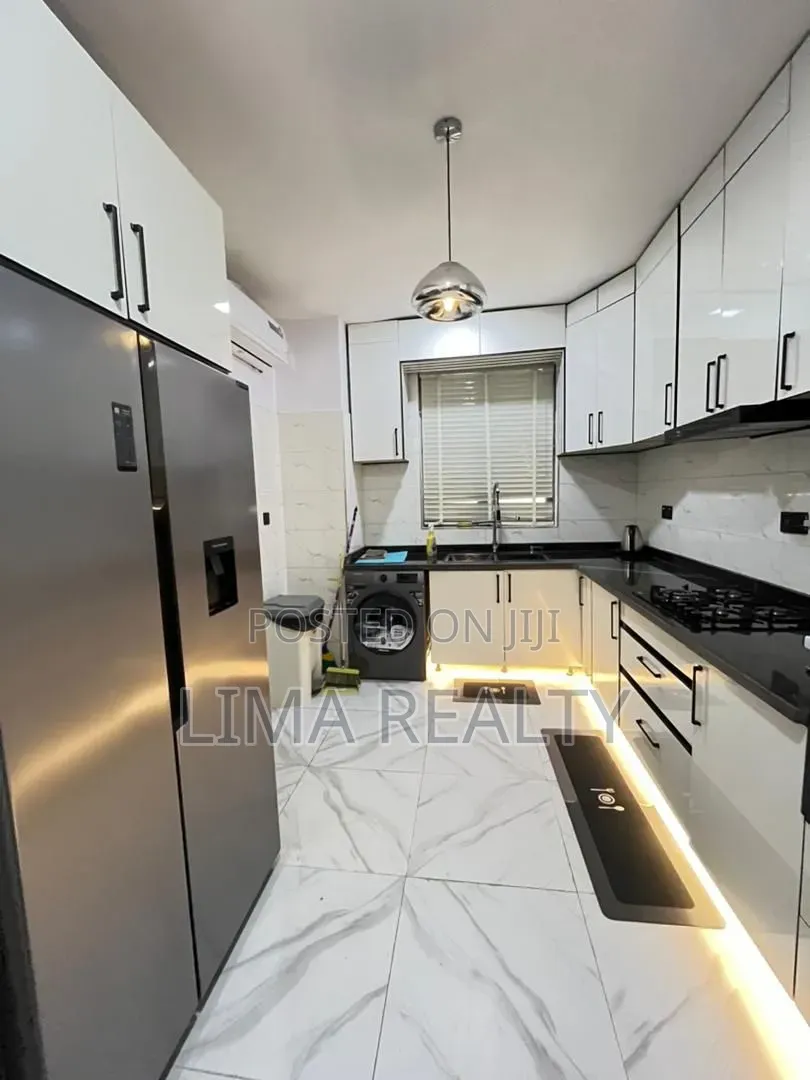 2 Bed by Renee Supermarket Freedom Way