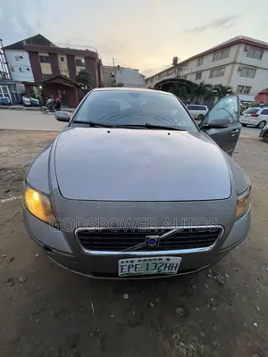 Volvo S40 2011 Gray