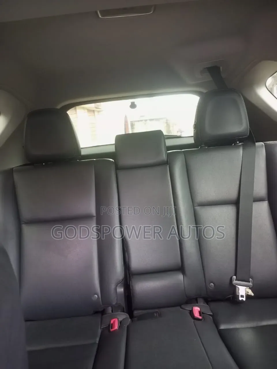 Toyota RAV4 2015 Red