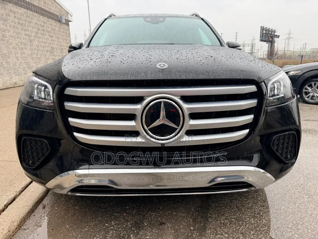 Mercedes-Benz GLS-Class 2025 Black