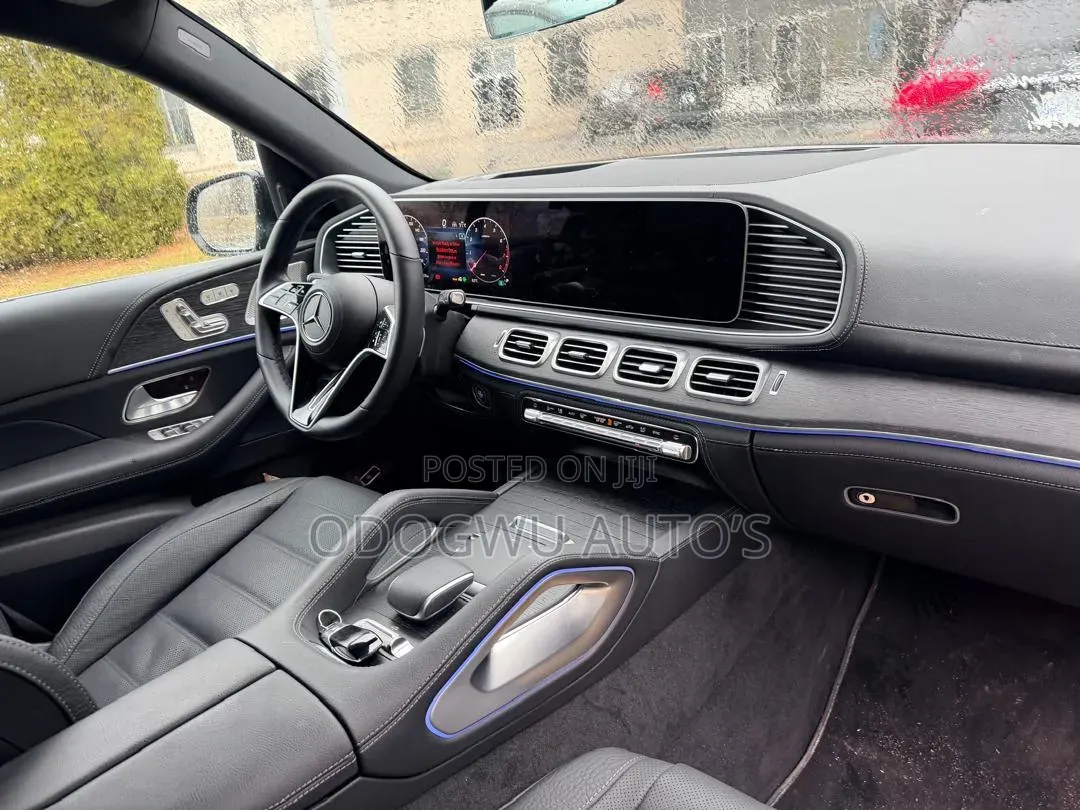 Mercedes-Benz GLS-Class 2025 Black