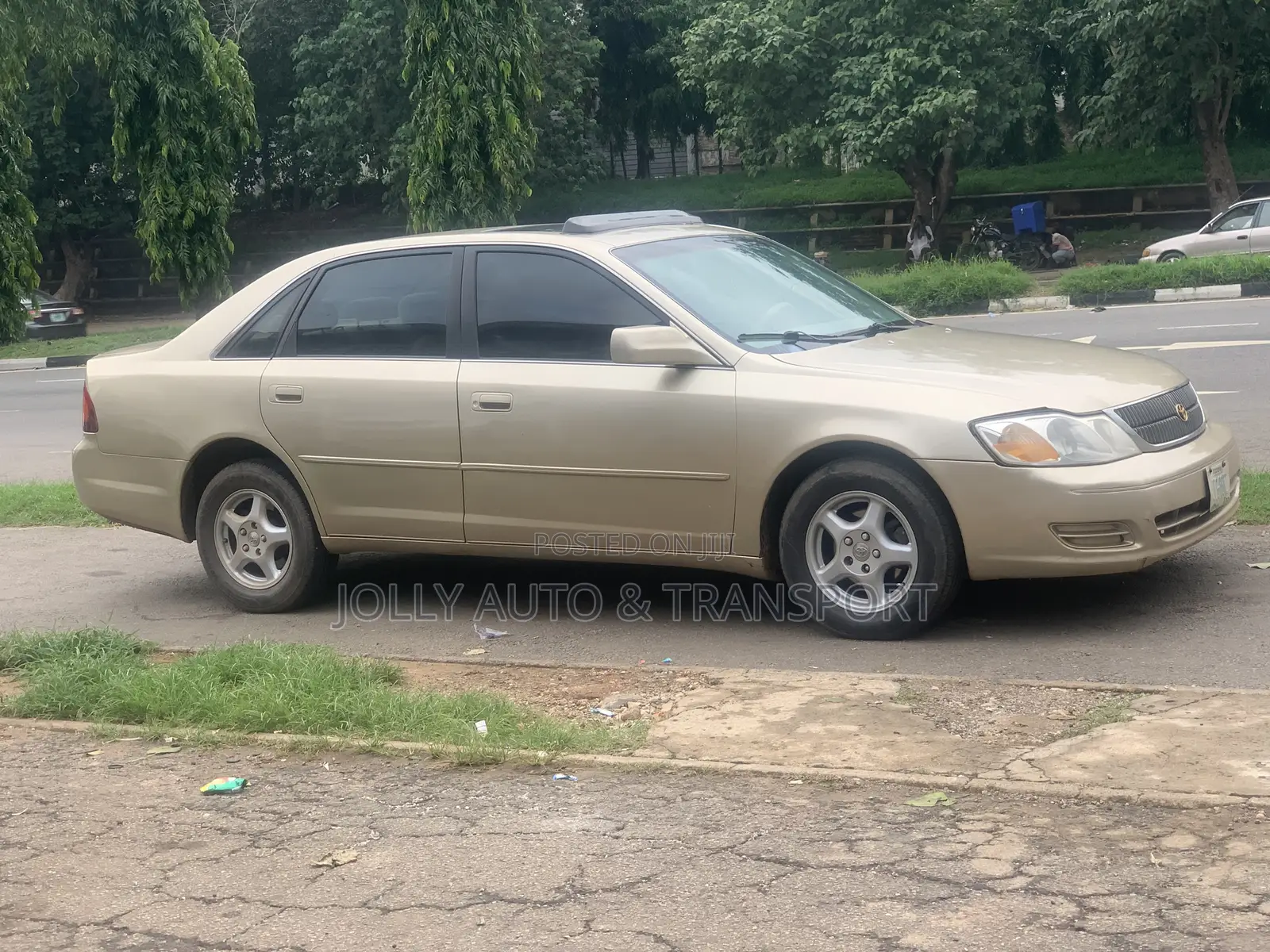 Toyota Avalon XLS w/Bucket Seats 2002 Gold