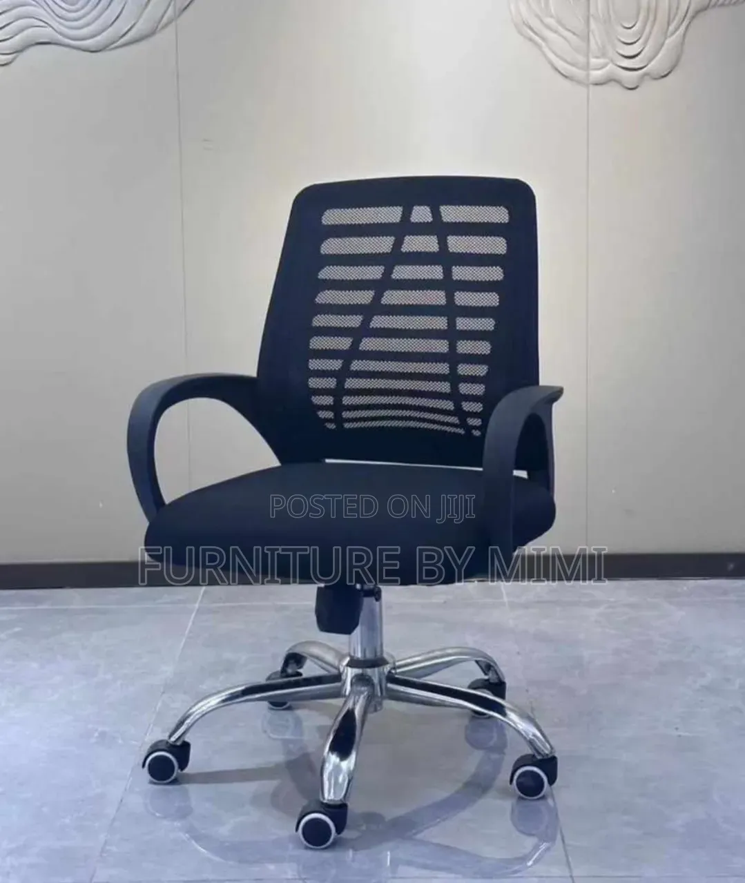 Brand New Ergonomic Mesh Office Chair – Swivel Desk Chair