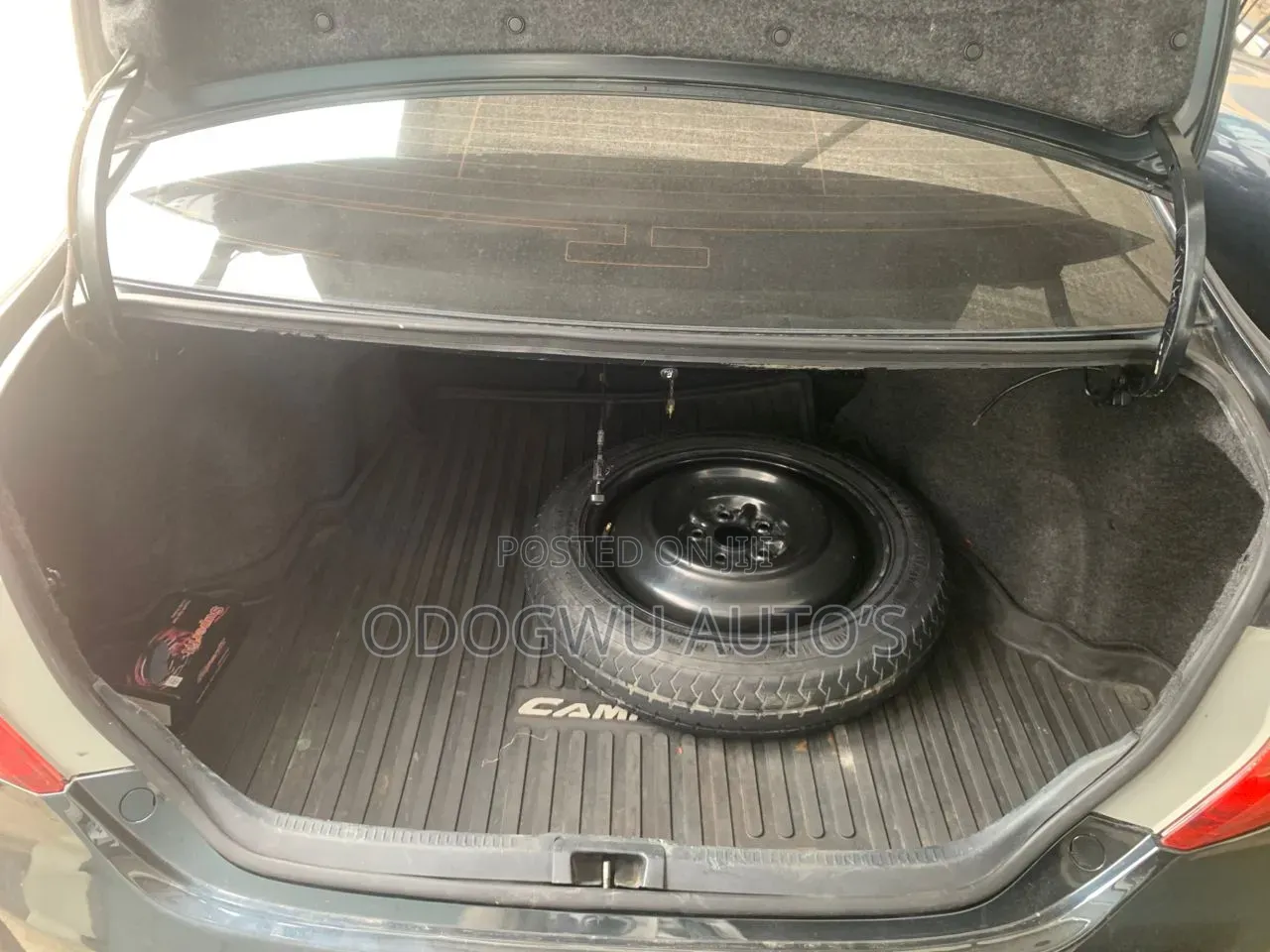 Toyota Camry SE 4dr Sedan (3.5L 6cyl 6A) 2014 Black