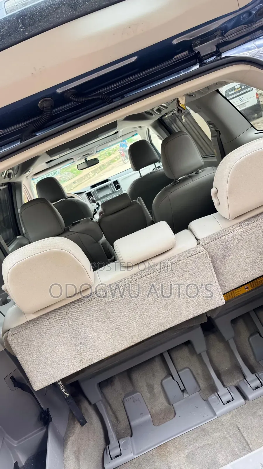 Toyota Sienna XLE FWD 8-Passenger 2013 Blue