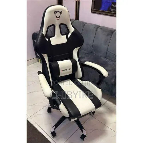 Furgle Gaming Office Chair (PRO Hand) With Armrest Black and White