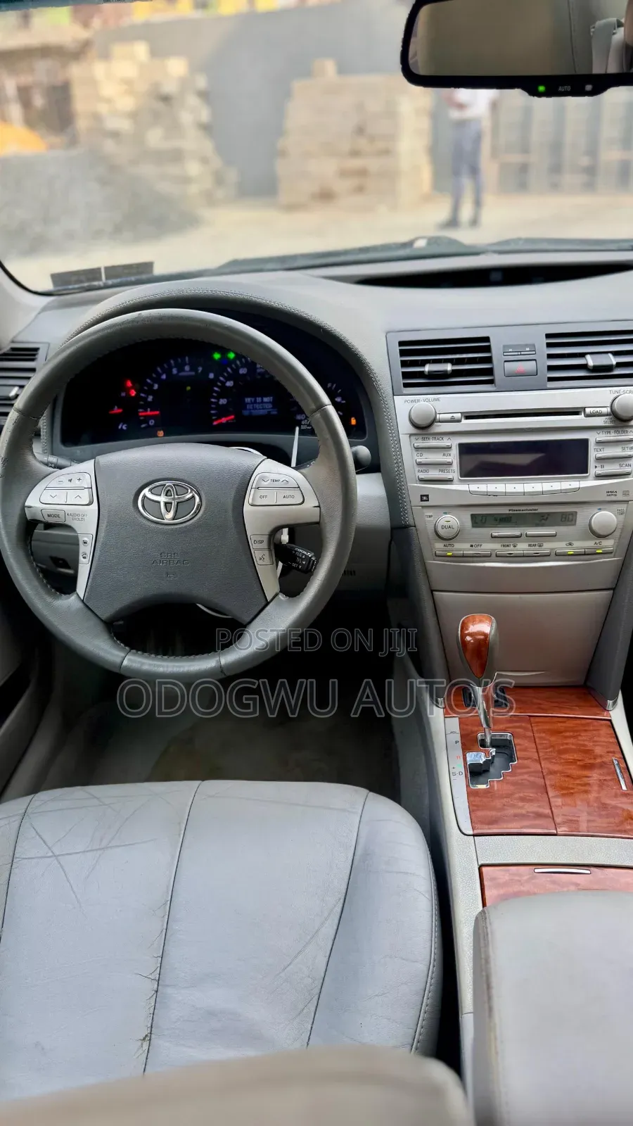Toyota Camry XLE V6 4dr Sedan (3.5L 6cyl 6AM) 2010 Blue