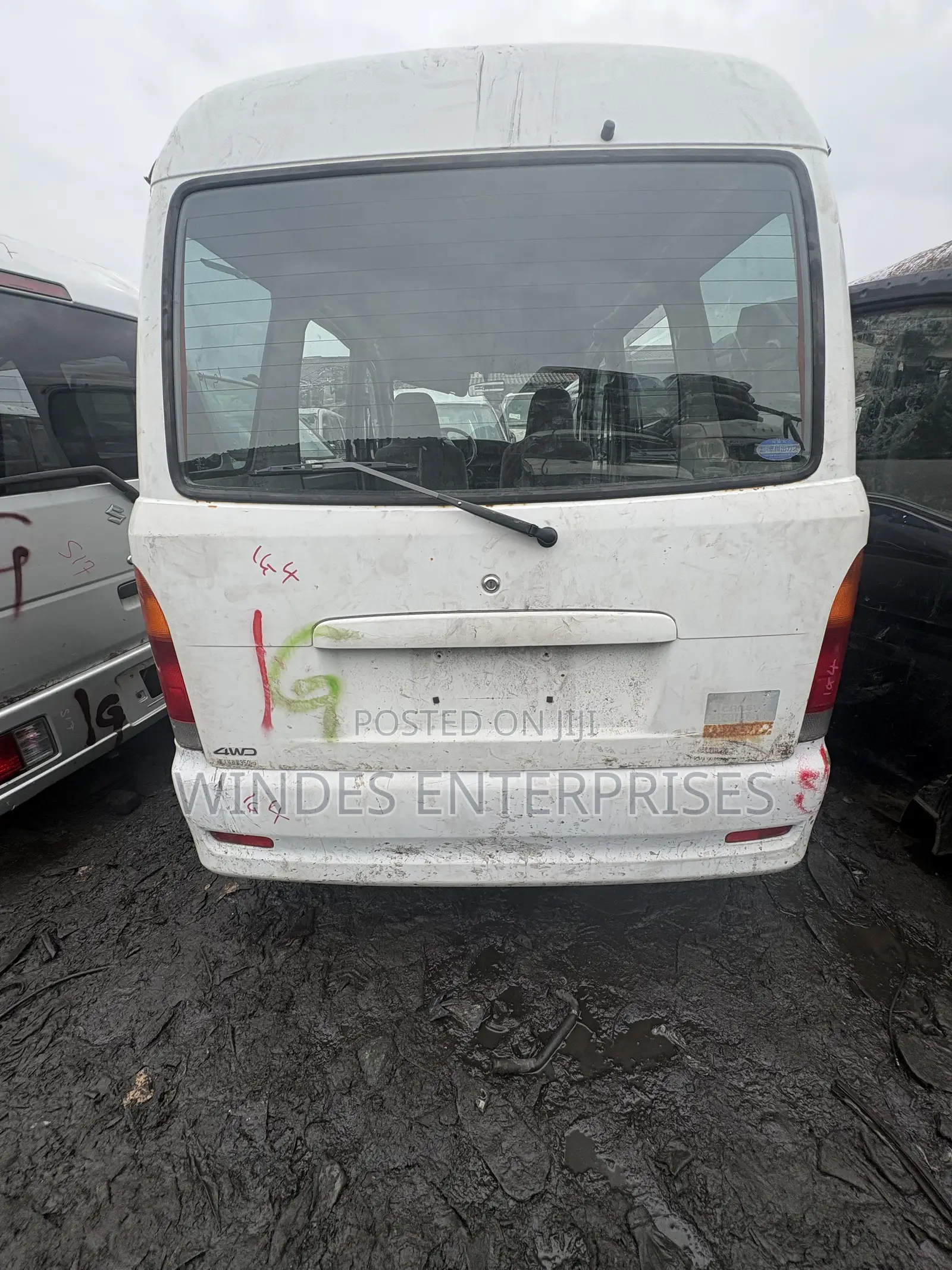 Daihatsu Hijet 2007 White