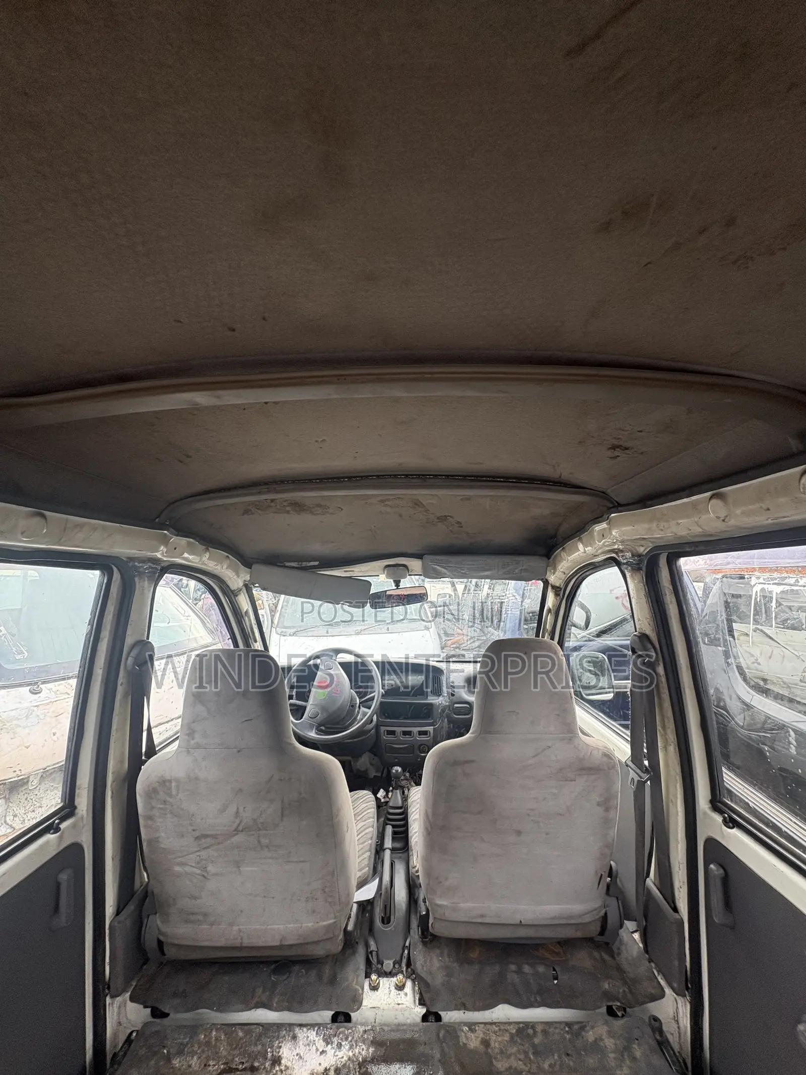 Daihatsu Hijet 2007 White