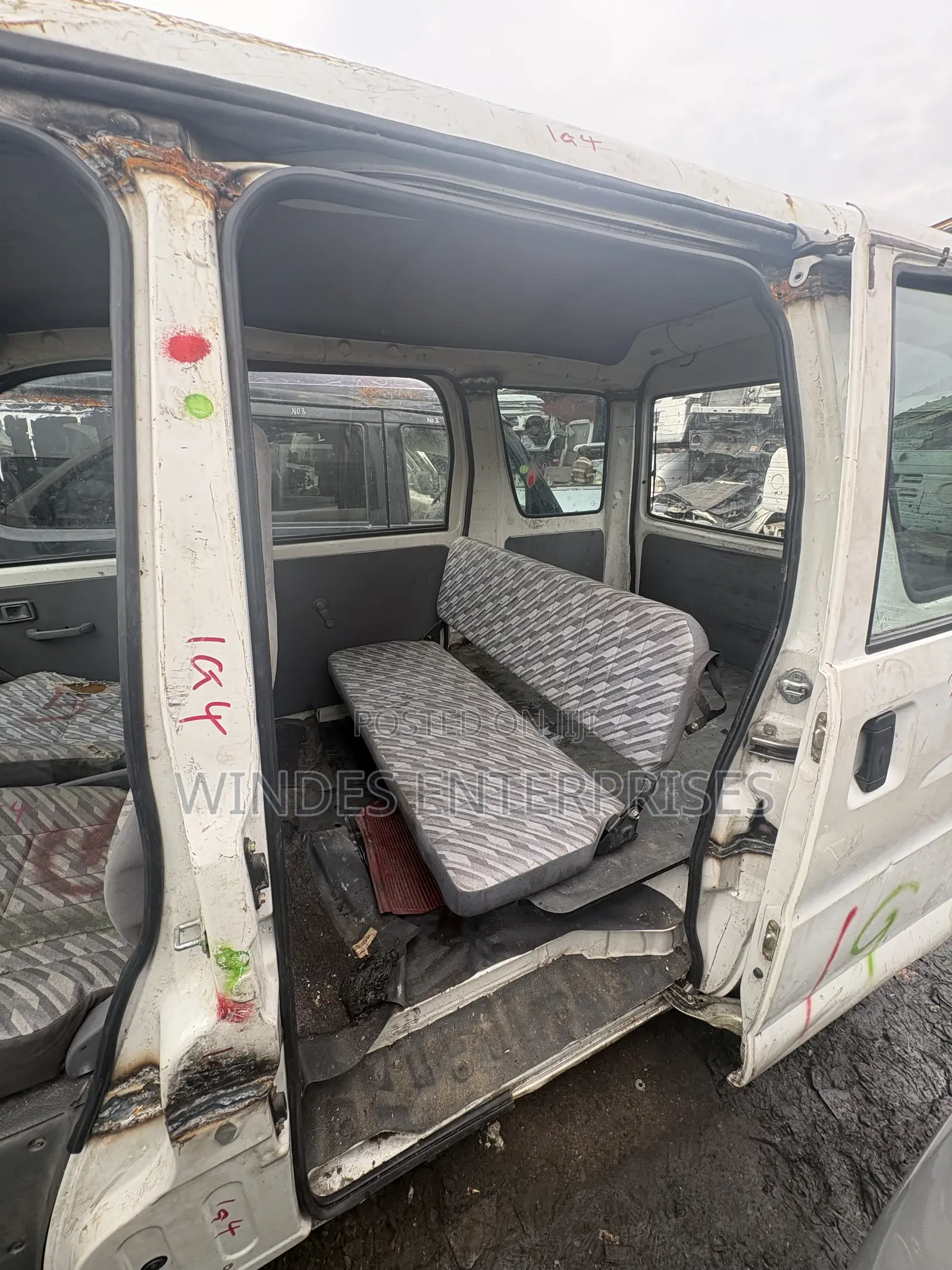 Daihatsu Hijet 2007 White