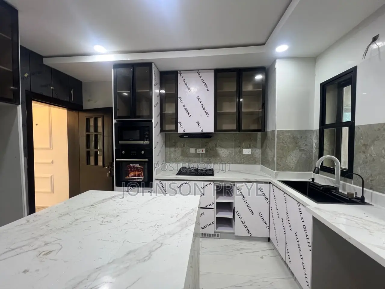 3bdrm Duplex in Lekki Phase 1 for rent