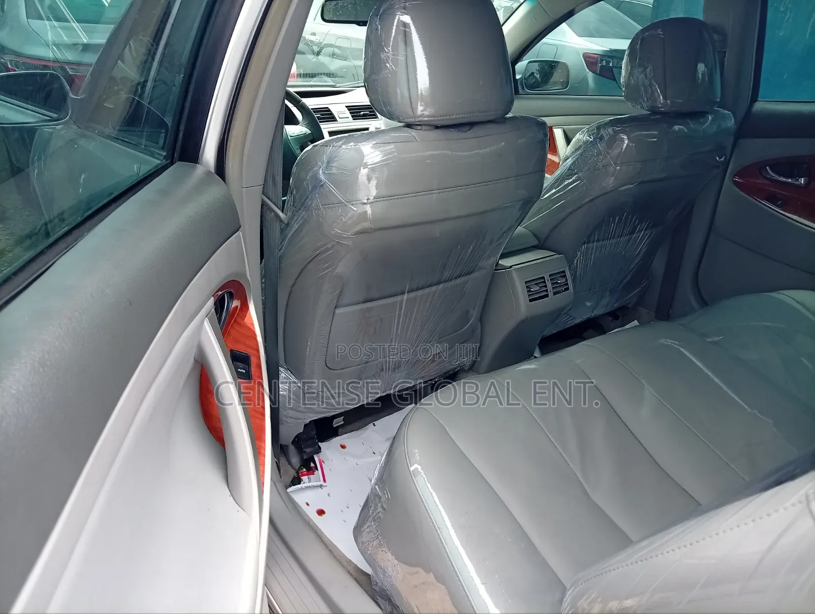 Toyota Camry 2010 Silver