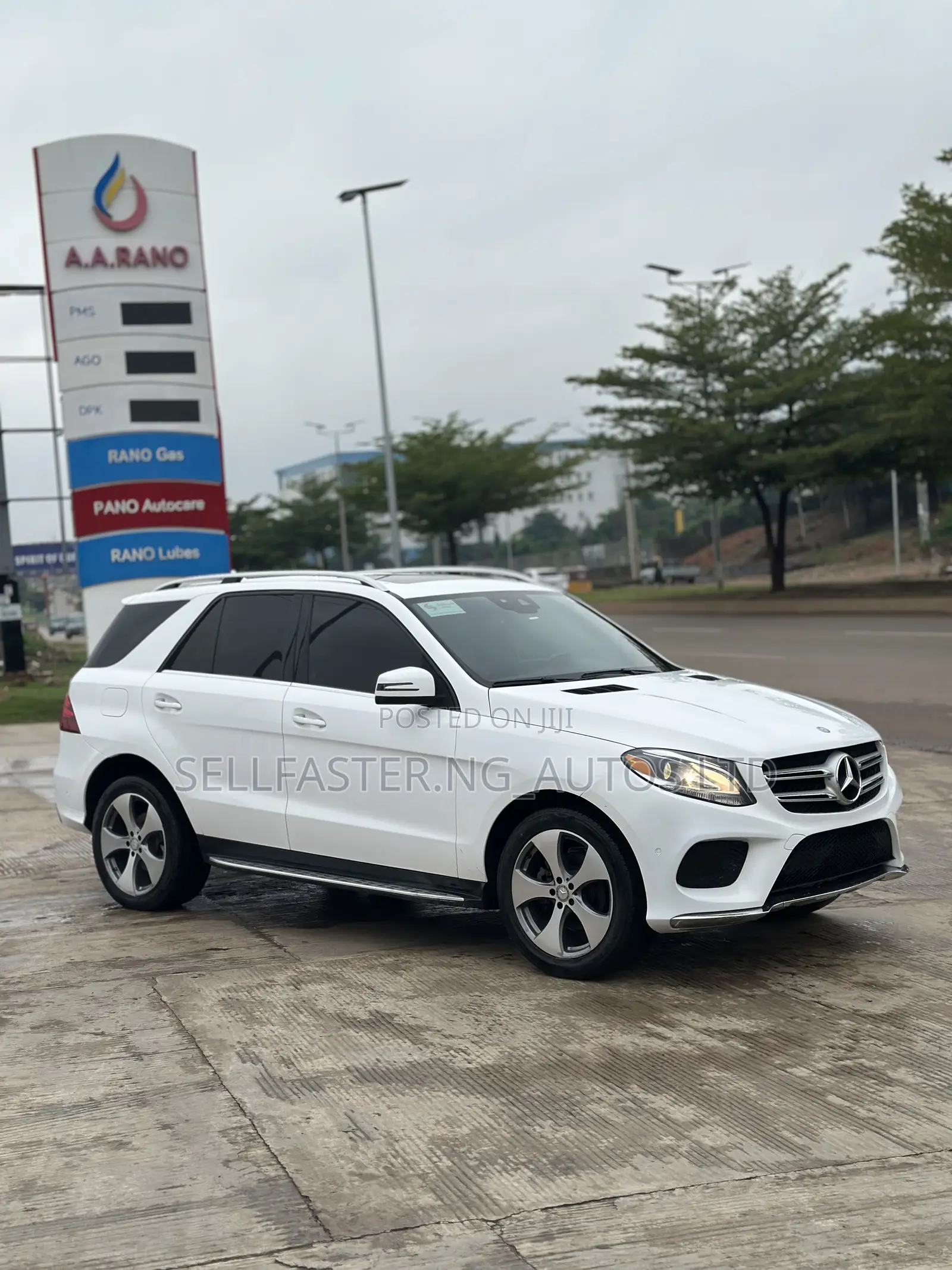 Mercedes-Benz GLE-Class 2016 White