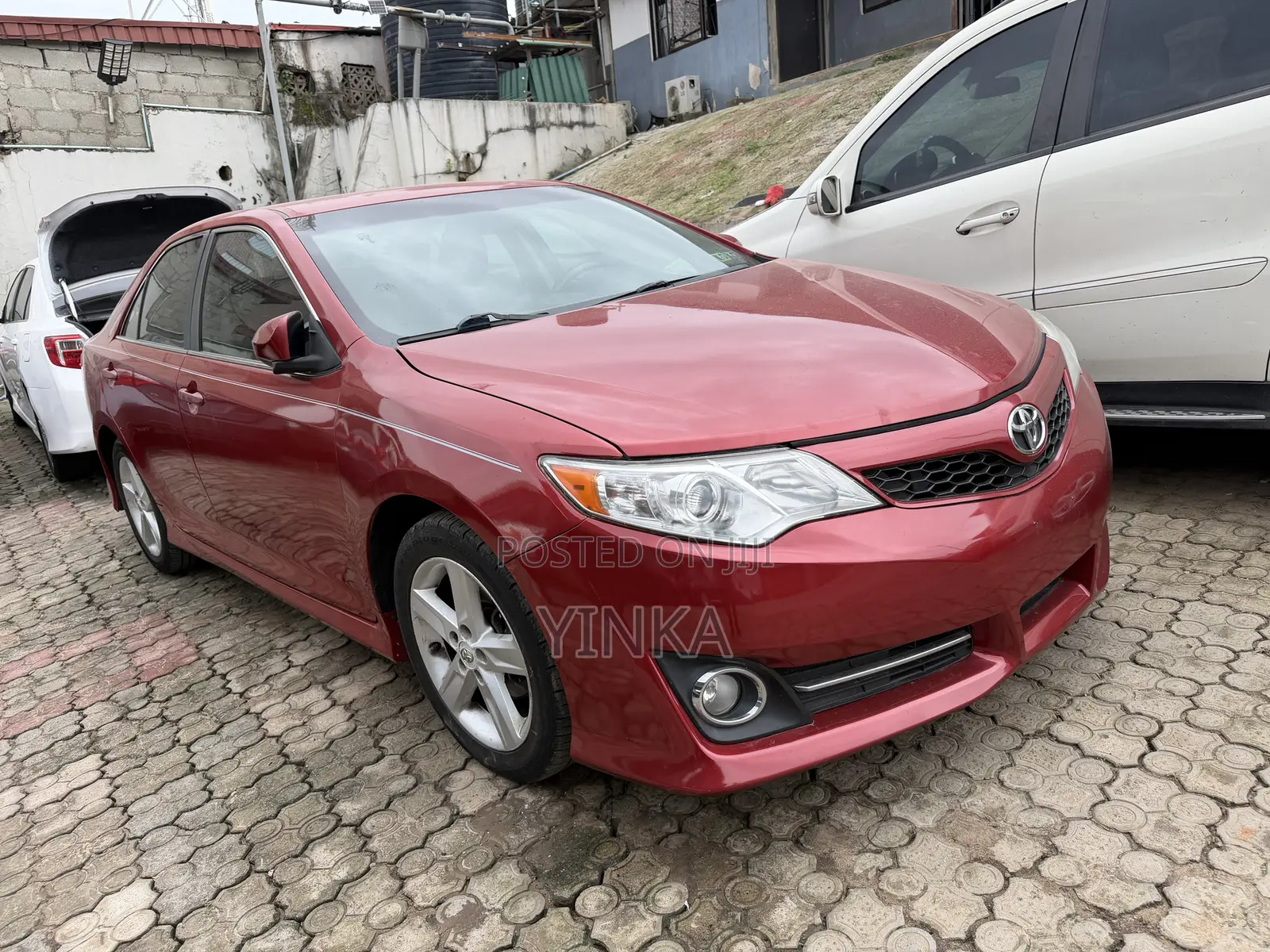Toyota Camry 2012 Red