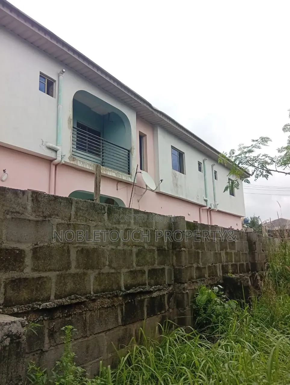 3bdrm Block of Flats in Ijagemo Ikotun for sale