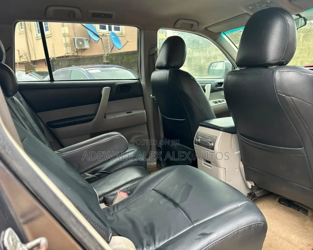 Toyota Highlander 2013 Gray