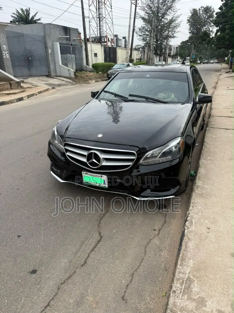 Mercedes-Benz E350 Base 4Matic Sedan AWD (3.5L 6cyl 7A) 2014 Black