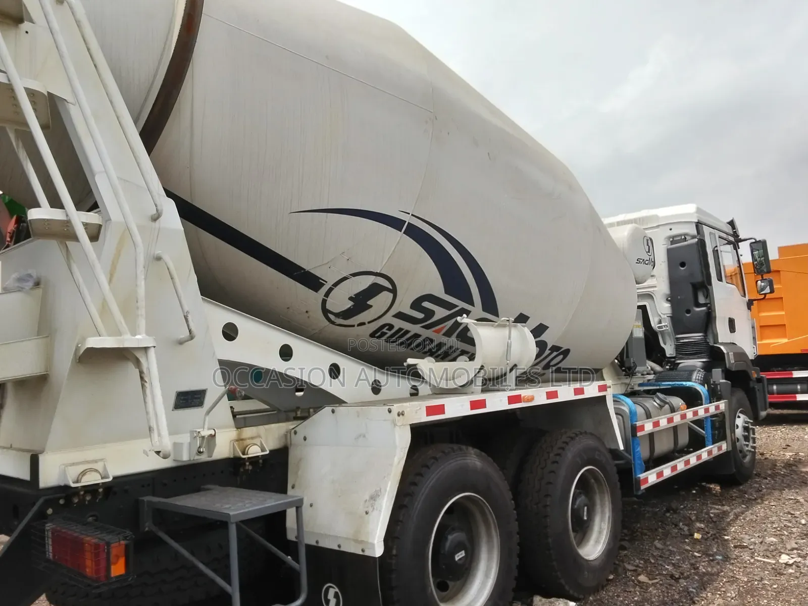 Howo Concrete Mixer Truck