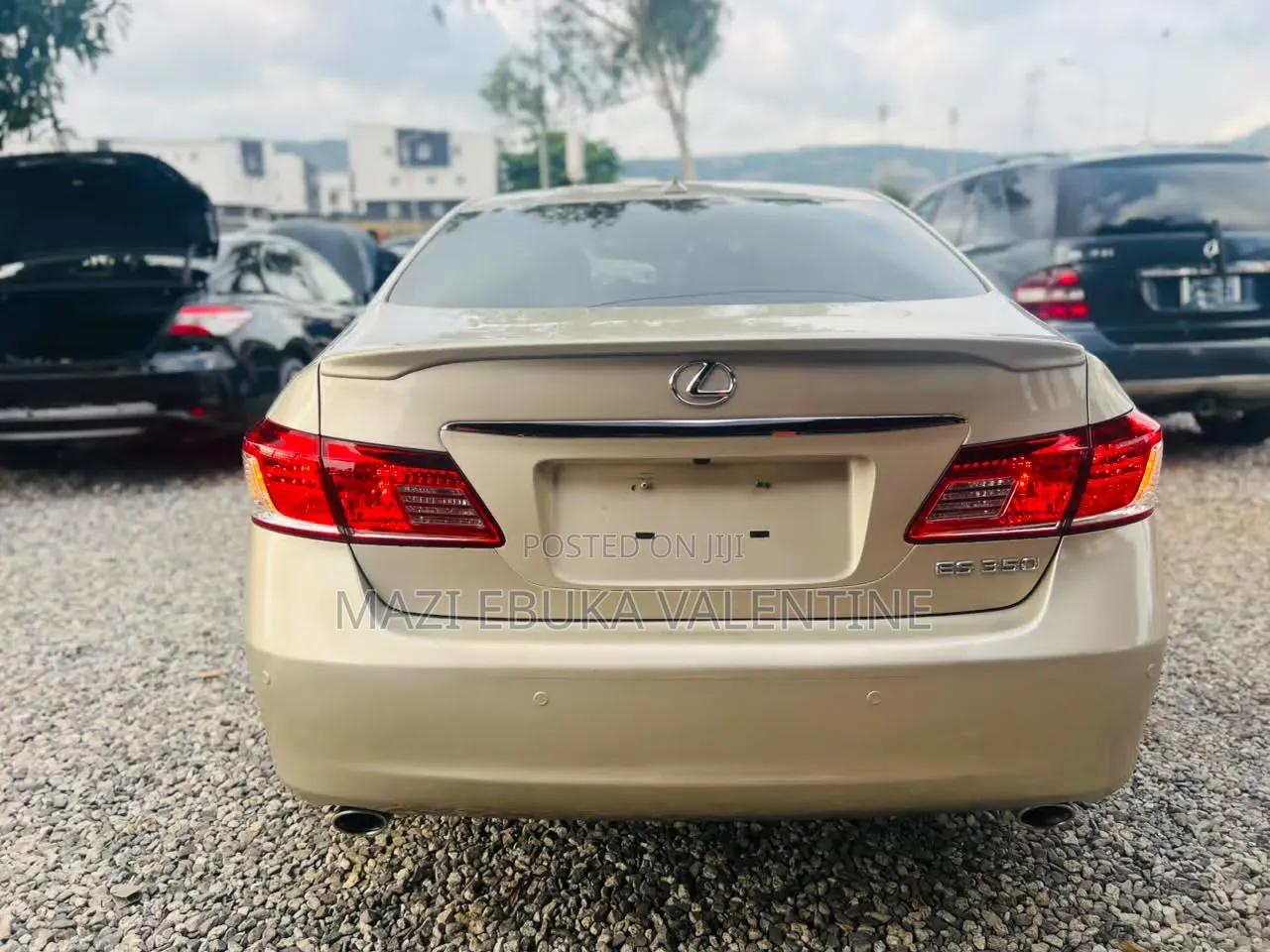 Lexus ES 350 2011 Gold