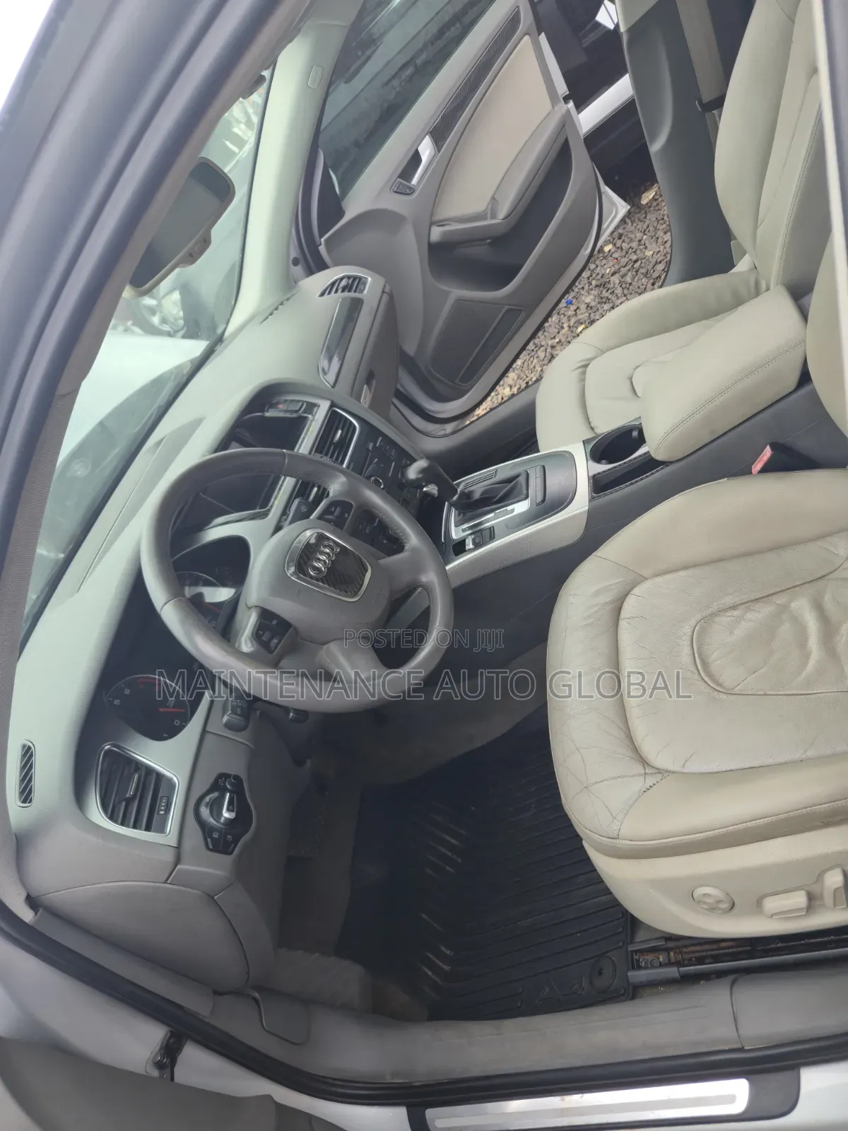 Audi A4 2.0T Premium 2011 Silver