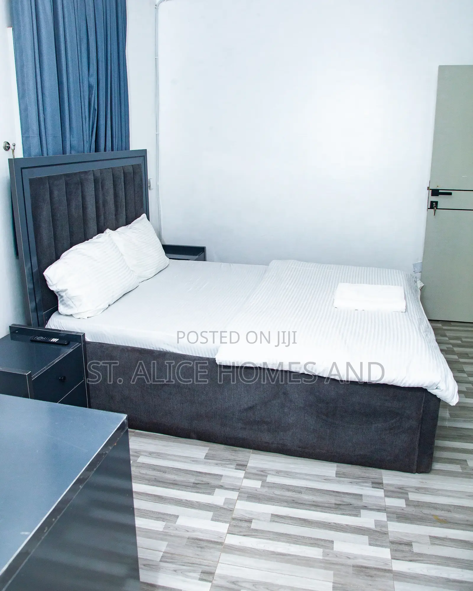 Asaka Amara 3 Bedroom Apartment With Furnished Luxurious Office
