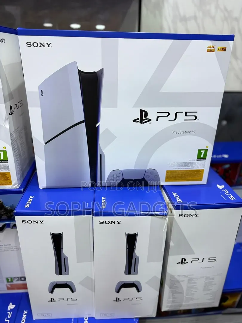 Brand PlayStation 5 With 1 Pad No Games on It
