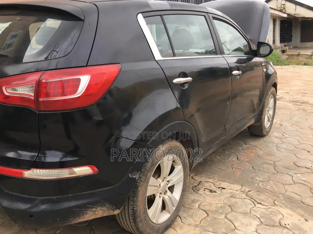Kia Sportage 2.0 L 4WD 2009 Black