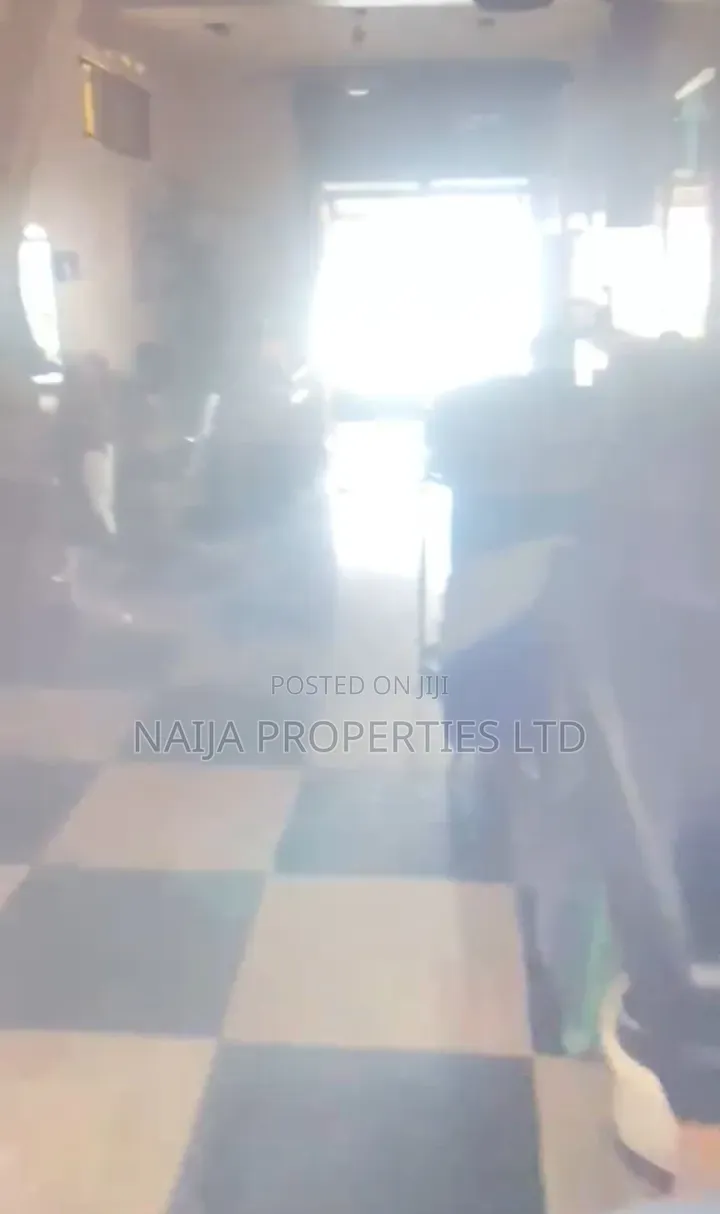 Spacious Shop on Ground Floor Directly on Express at Sangotedo for Rent