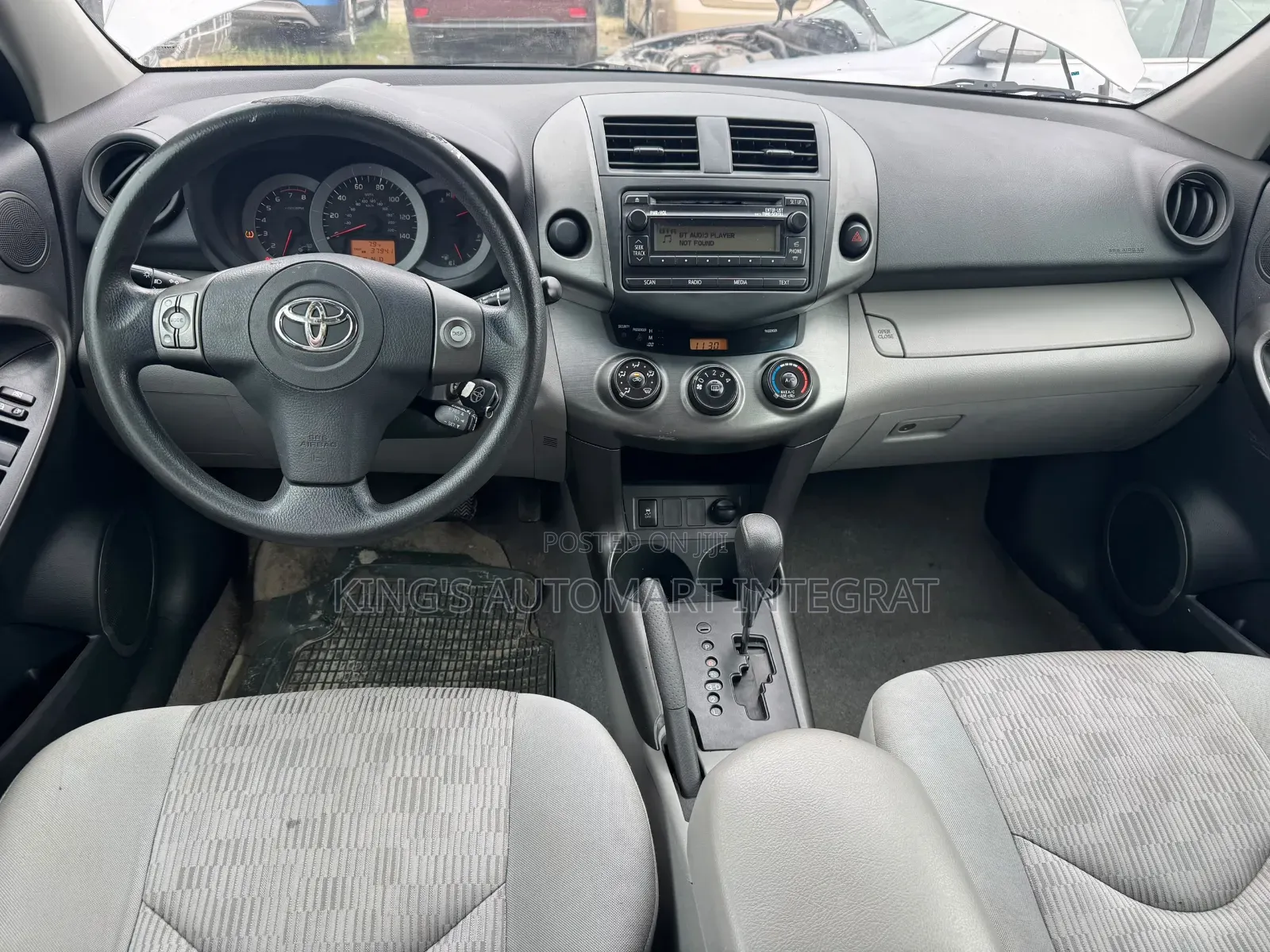 Toyota RAV4 2012 Silver