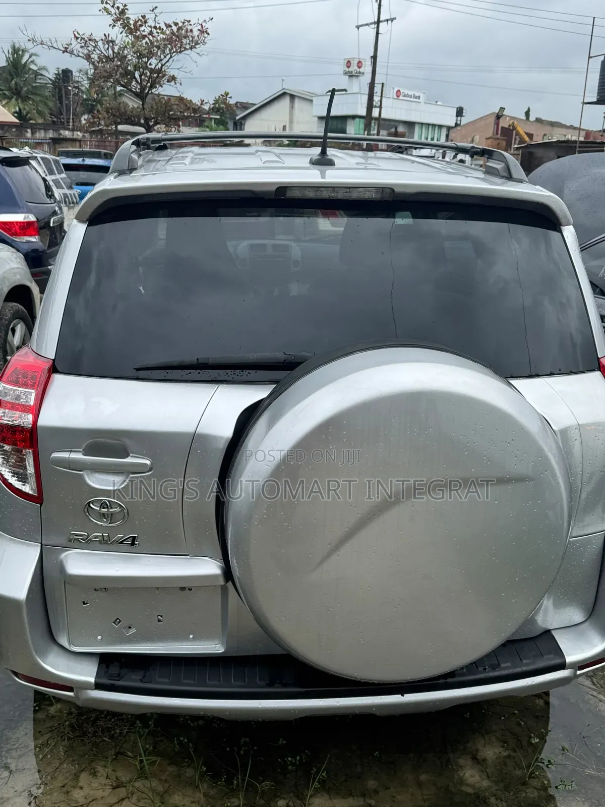 Toyota RAV4 2012 Silver