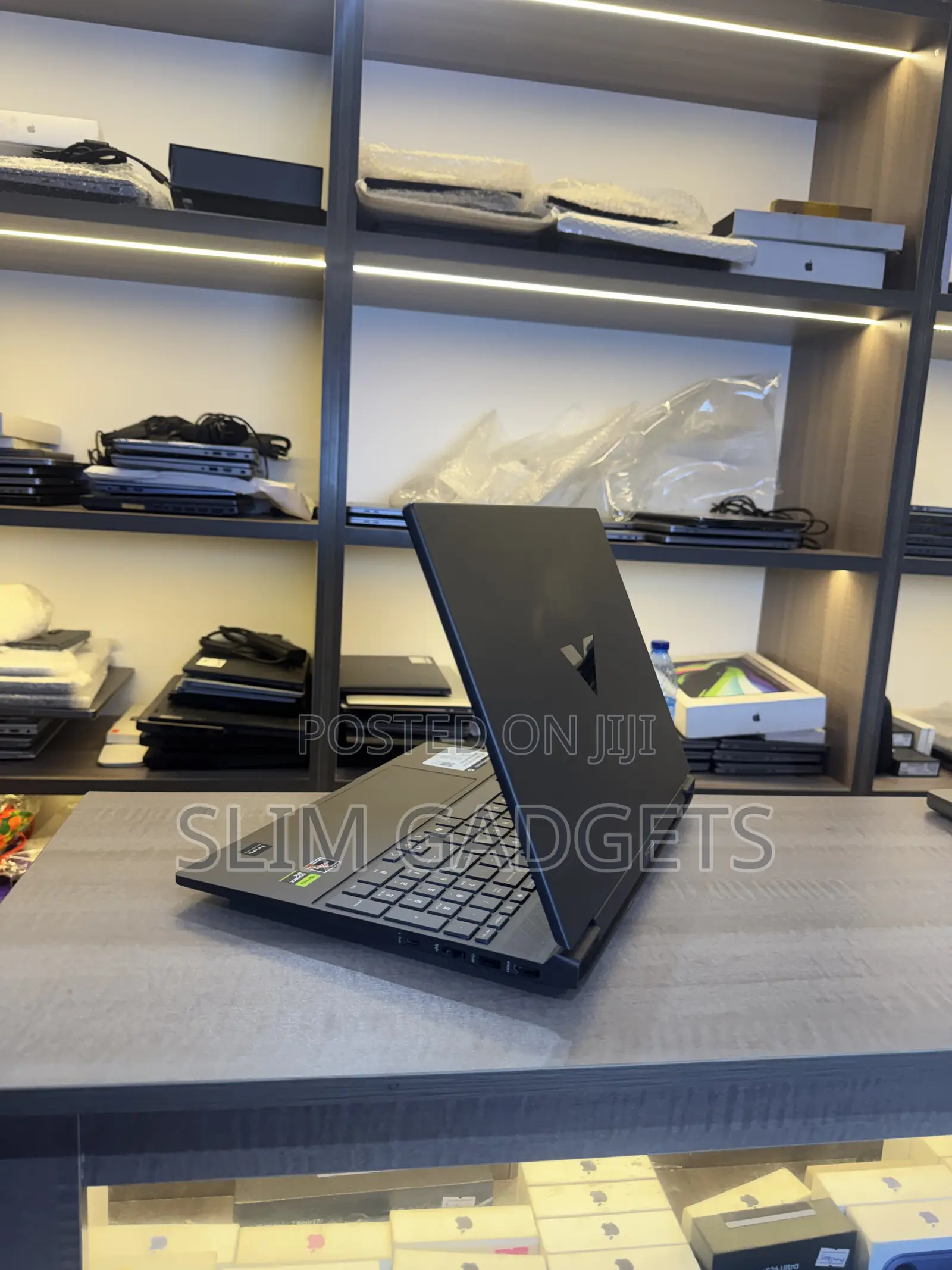 Laptop HP Victus 15 16GB AMD Ryzen 7 SSD 512GB