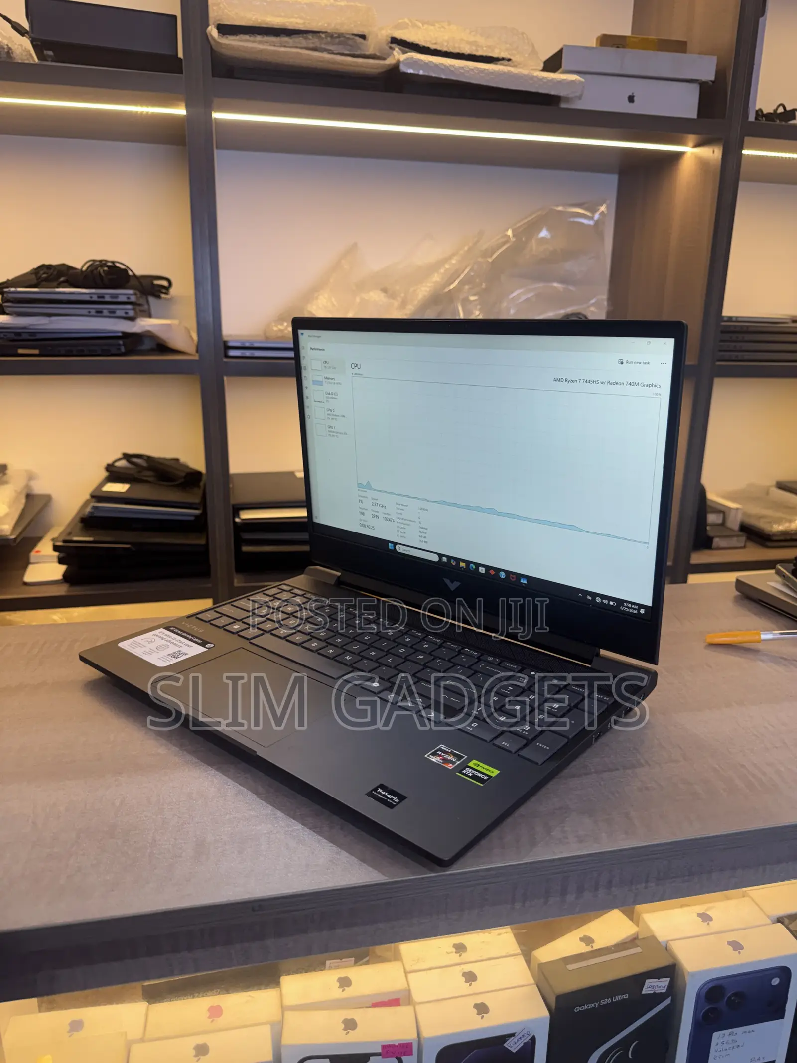 Laptop HP Victus 15 16GB AMD Ryzen 7 SSD 512GB