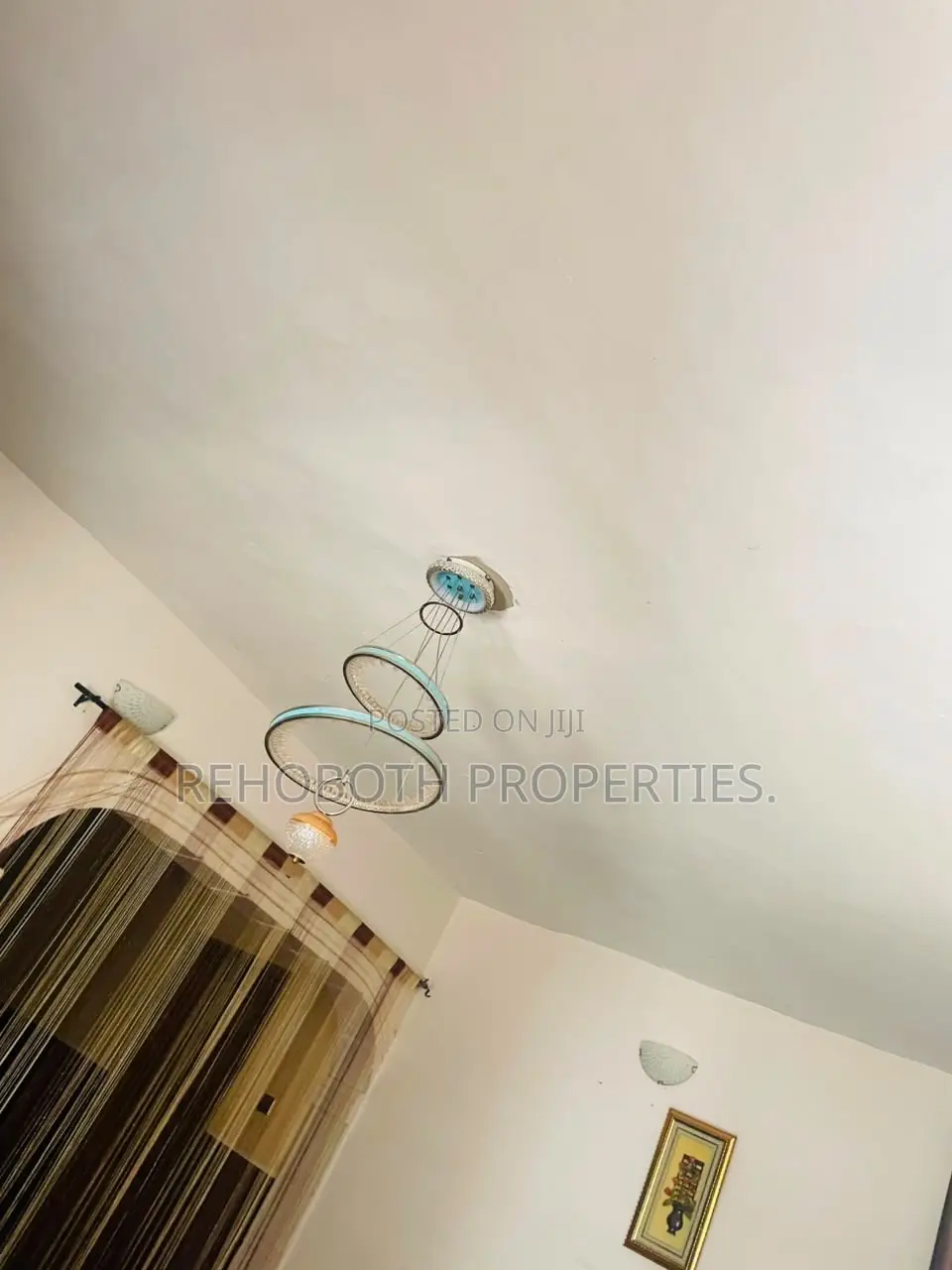3bdrm Apartment in Abeese Elebu, Akala Express for rent