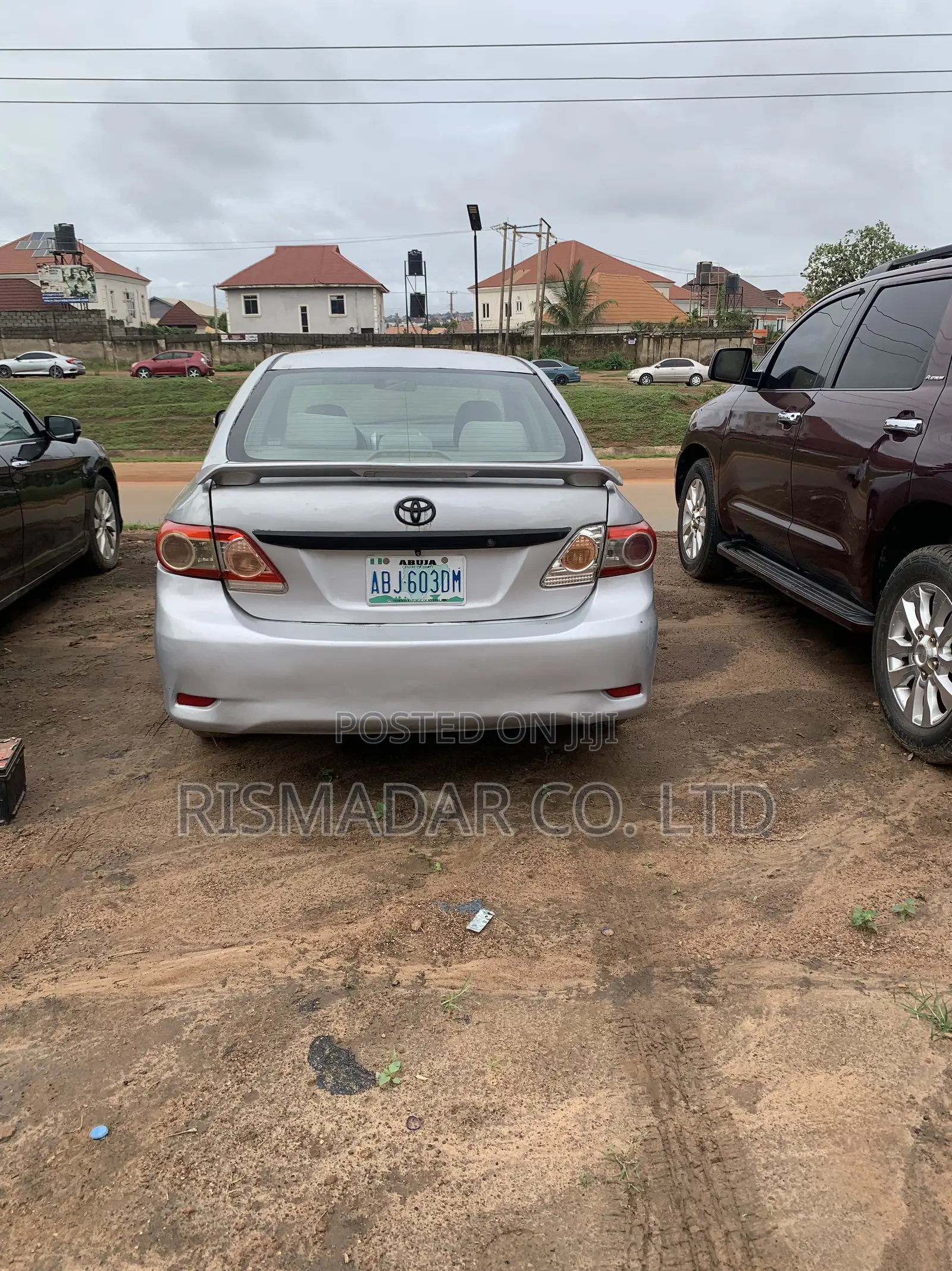 Toyota Corolla LE Special Edition 4dr Sedan (1.8L 4cyl 4A) 2013 Silver