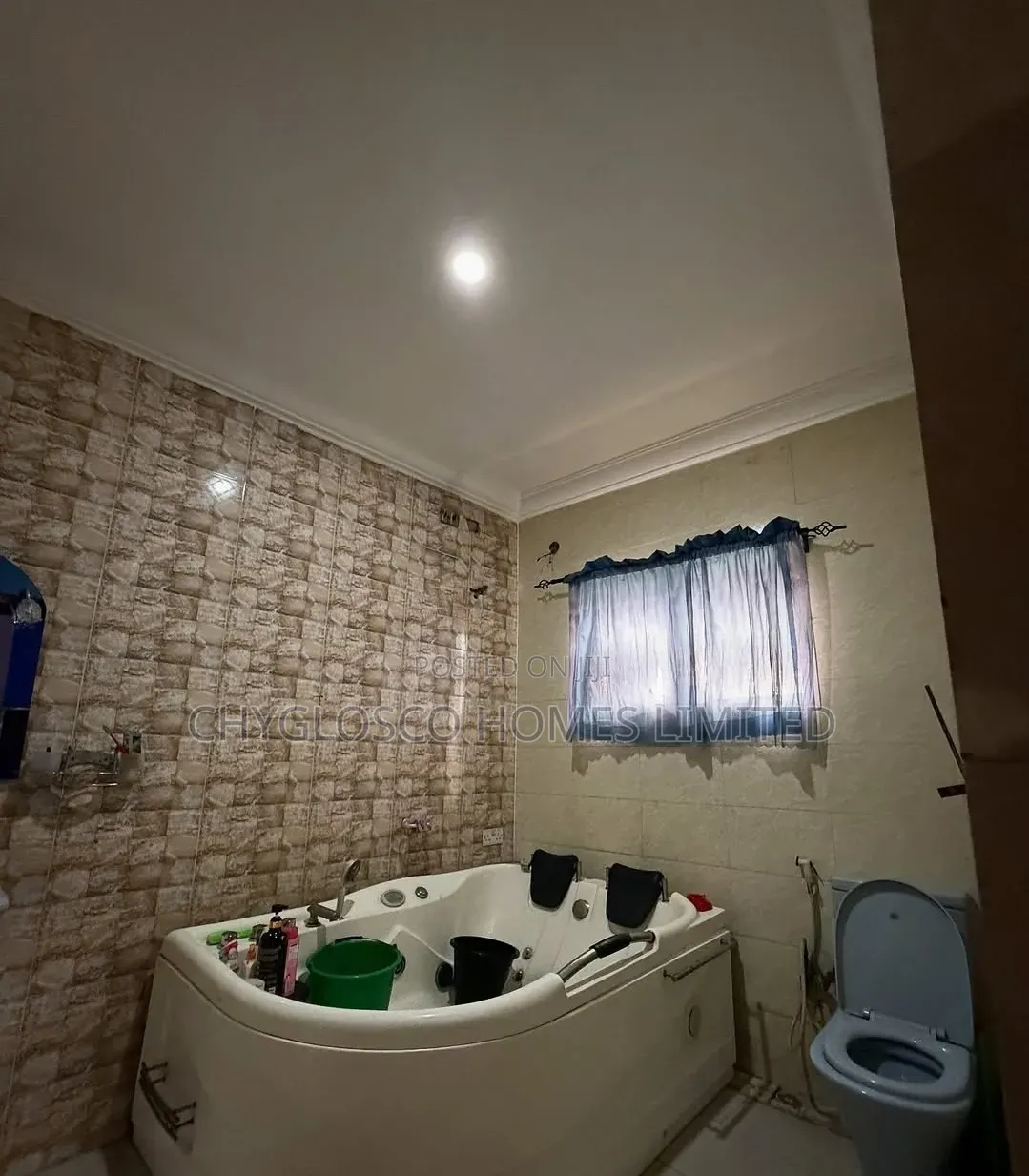 Furnished 6bdrm Duplex in Eliozu for sale