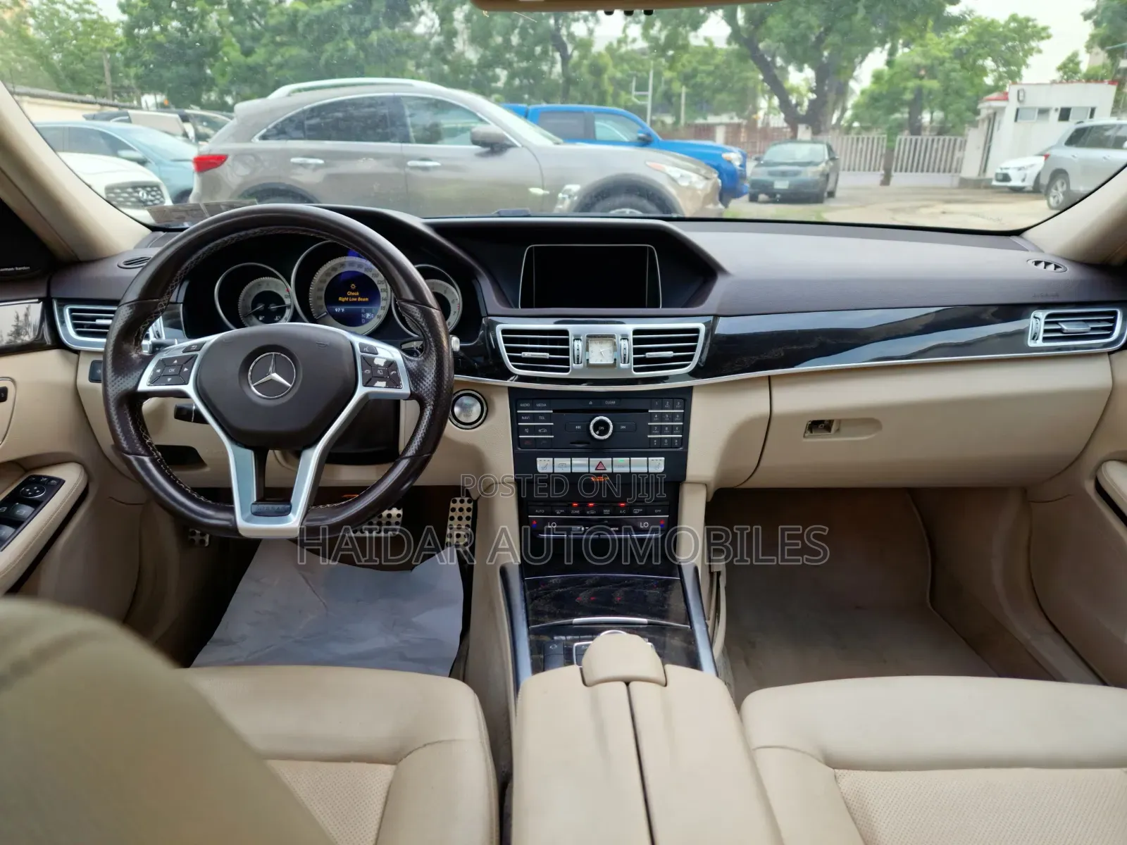 Mercedes-Benz E350 2016 Blue