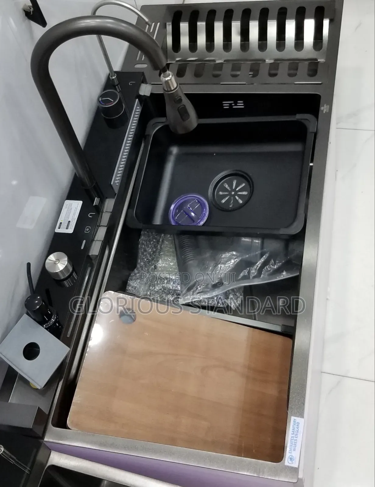 Original Custom Sink With Plate Lock