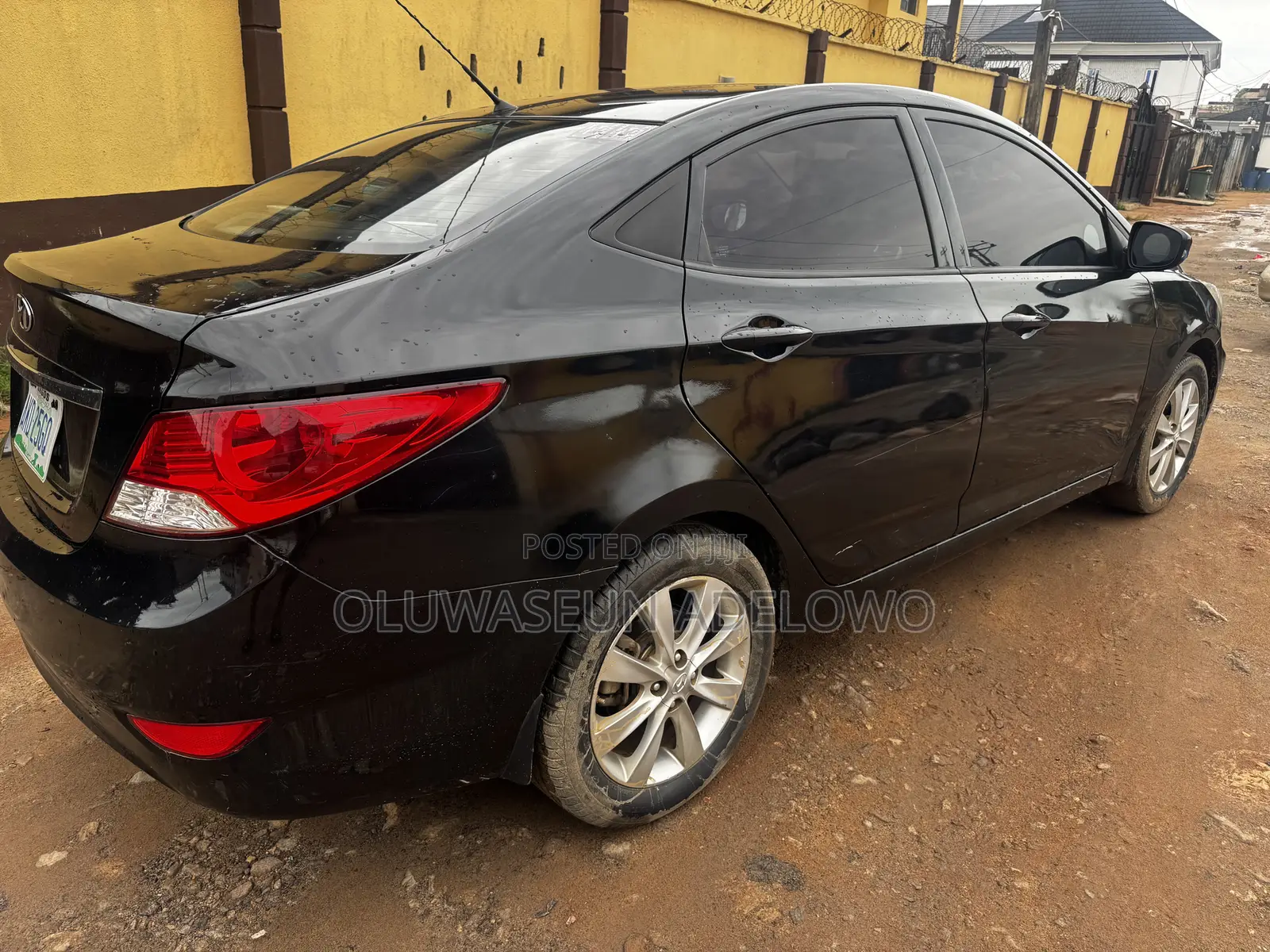 Hyundai Accent GLS 4dr Sedan (1.6L 4cyl 6M) 2014 Black