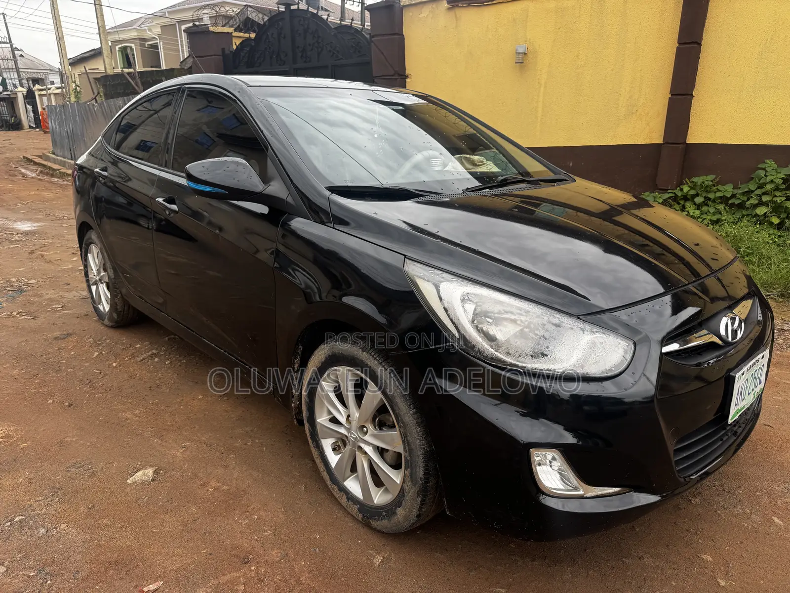Hyundai Accent GLS 4dr Sedan (1.6L 4cyl 6M) 2014 Black