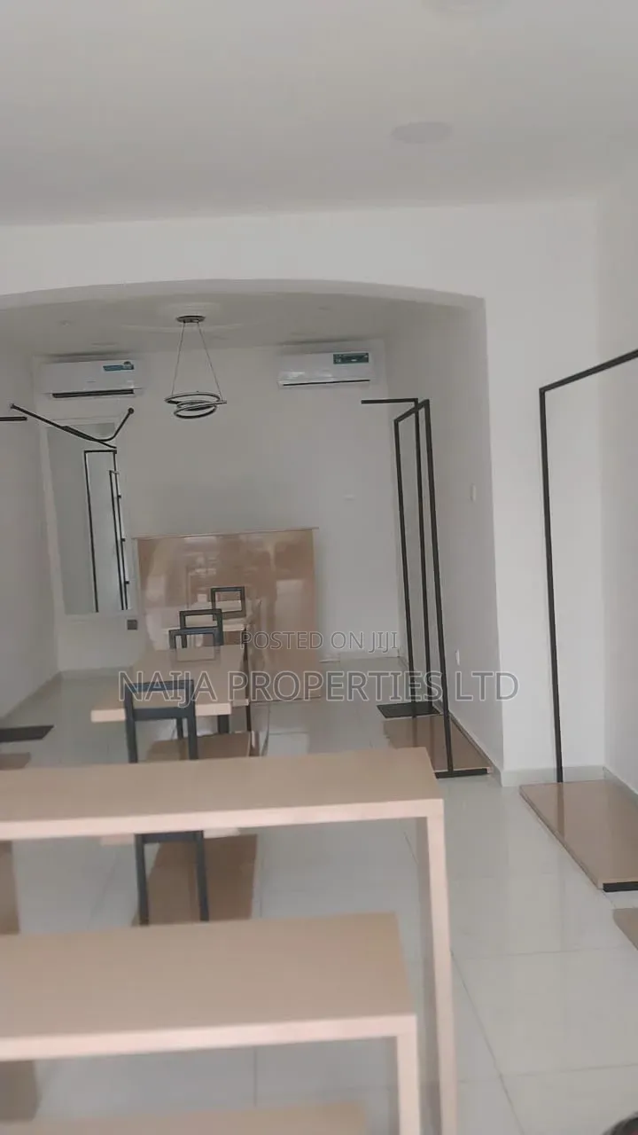 Shop/Office Space Directly on a Major Road at Lekki Phase 1 for Rent