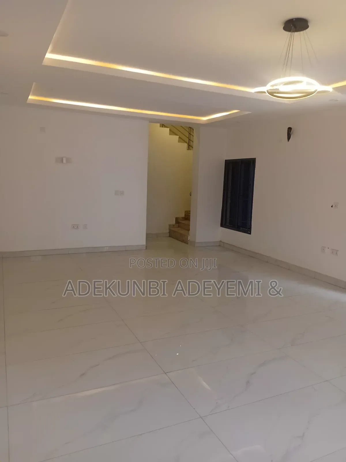 4bdrm Townhouse/Terrace in Jahi for sale