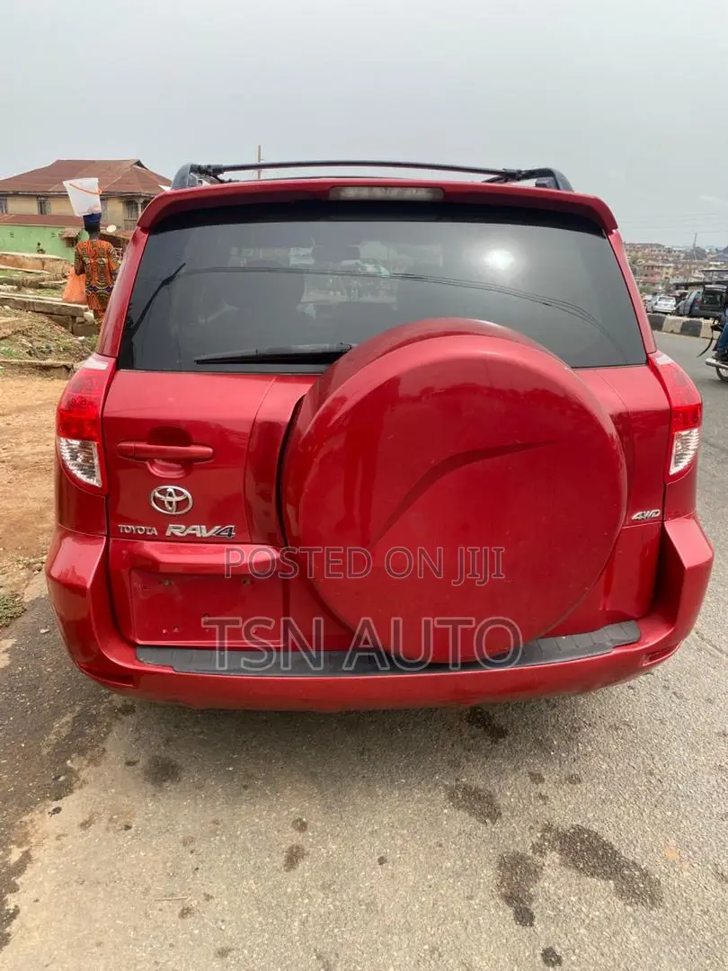 Toyota RAV4 Limited V6 2008