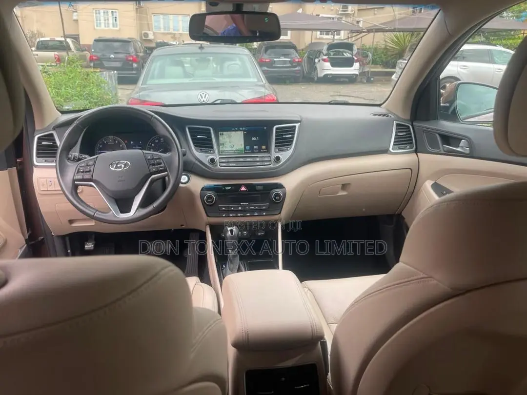 Hyundai Tucson Limited AWD 2016 Brown